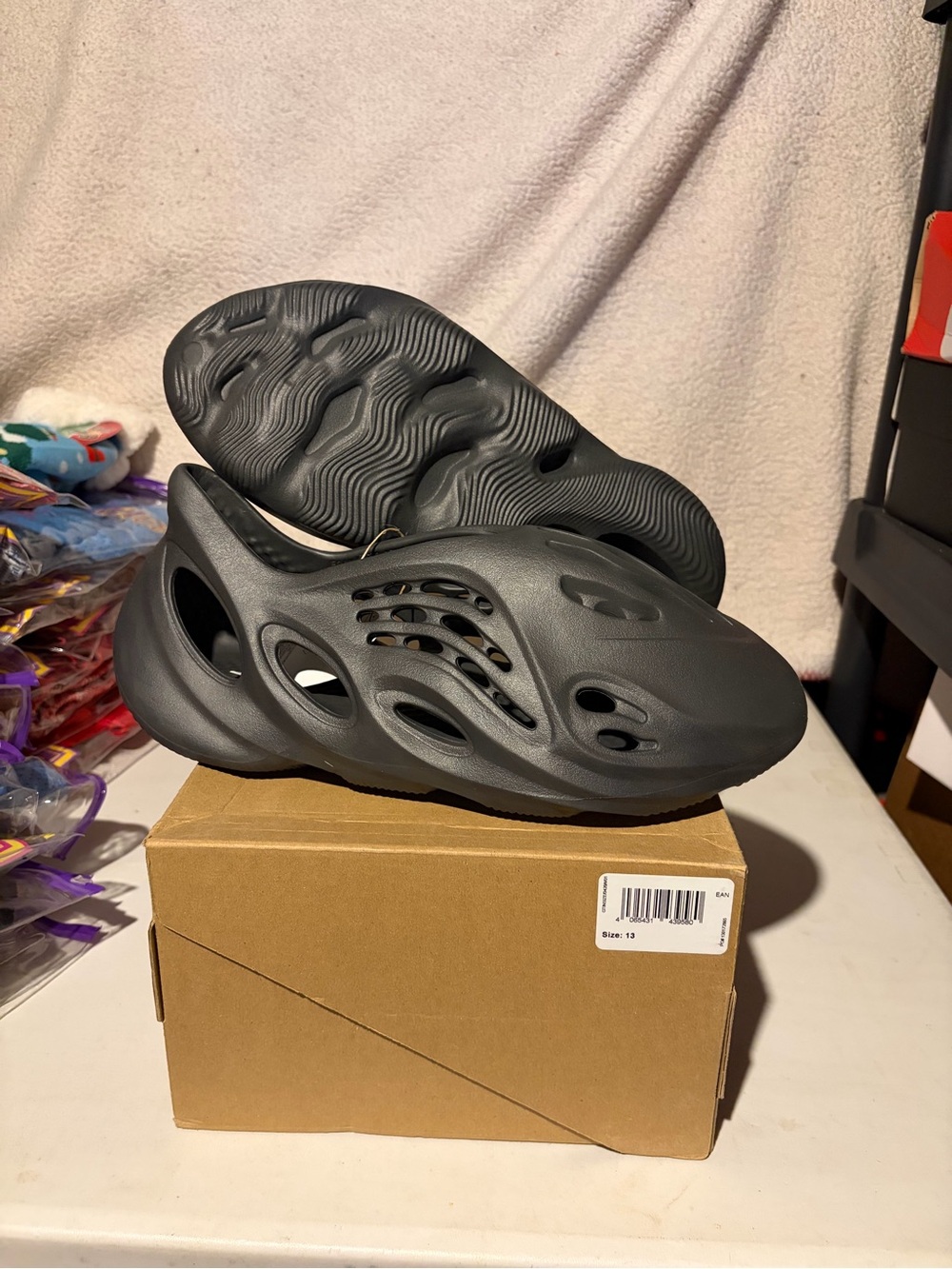 Yeezy Foam Runners Onyx Size 13